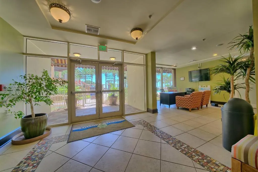 Apartment Pineapple Paradise, Beach Front, Newly Renovated, Sleeps 6 Panama City Beach United States