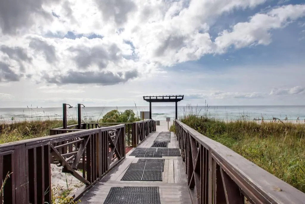 Pineapple Paradise, Beach Front, Newly Renovated, Sleeps 6 Panama City Beach 0*,  United States